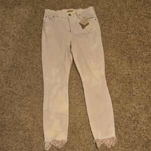 MOTHER Cream Lace Hem Cropped Jeans